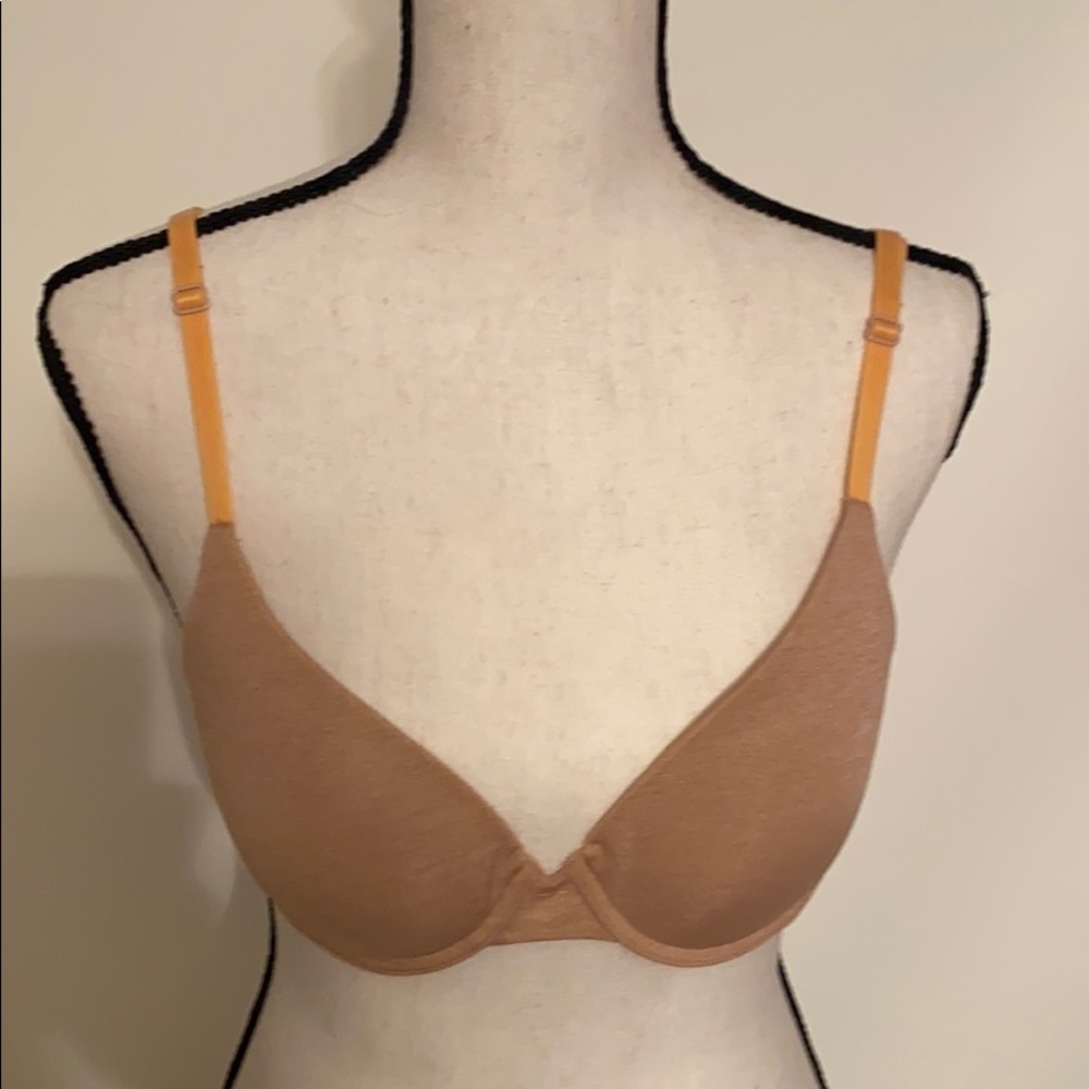 Set of 2 VS Bra’s Size 32C